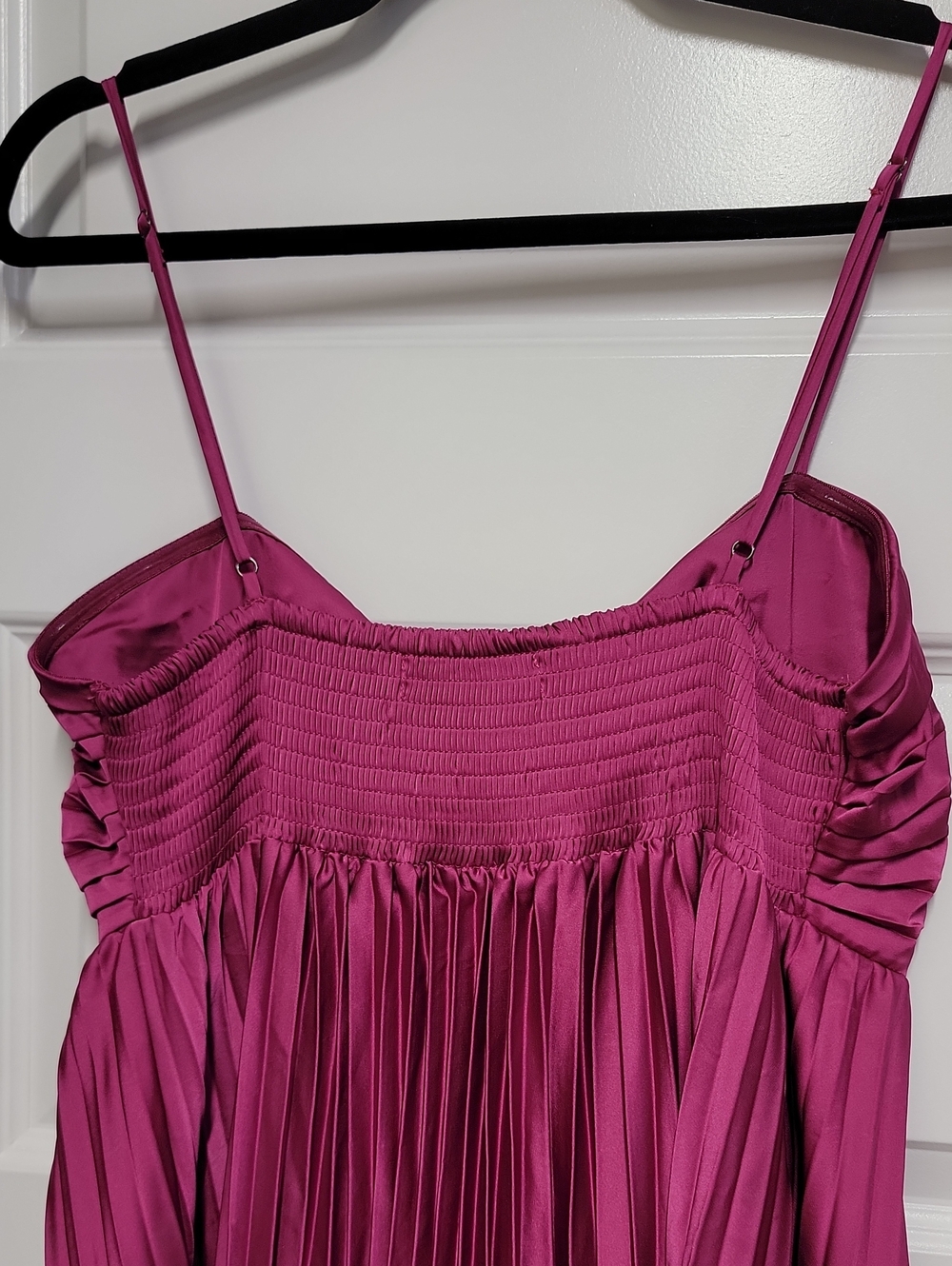 Petal & Pup Pleated Magenta Sleeveless Satin Maxi Dress Sz 12 - Picture 9 of 14